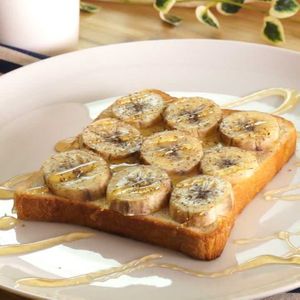 「とろけるバナナチーズトースト」のレシピ動画