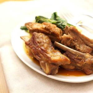 「炊飯器スペアリブ」のレシピ動画