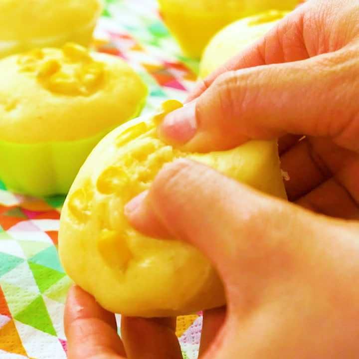 とうもろこしチーズ蒸しパン