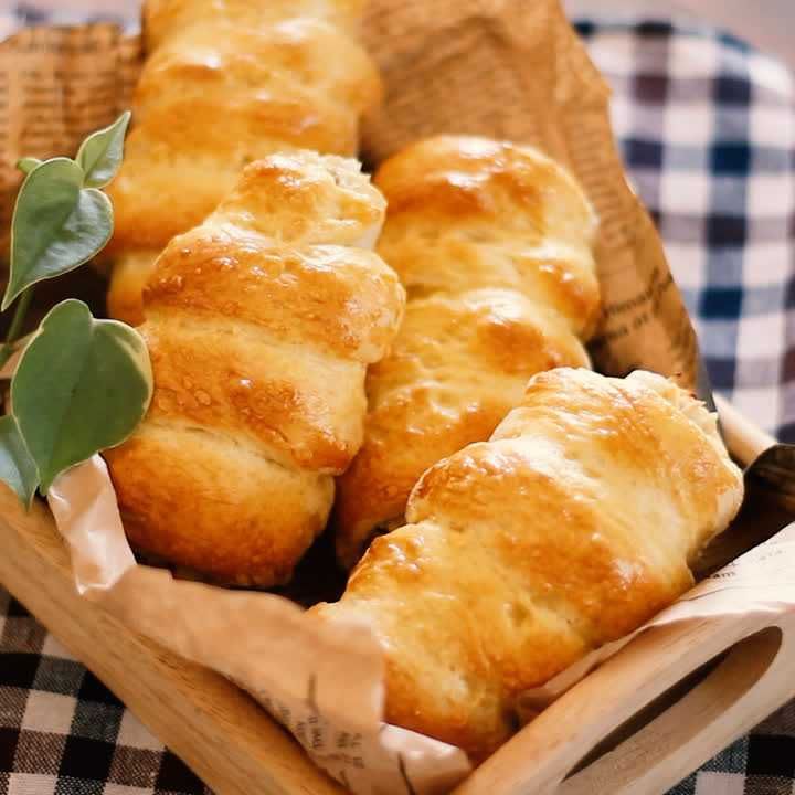 やみつきちくわパン