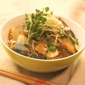 「さんまの蒲焼丼」のレシピ動画