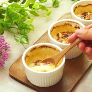 「チーズケーキグラタン」のレシピ動画