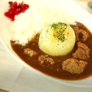 「オニオンカレー」のレシピ動画