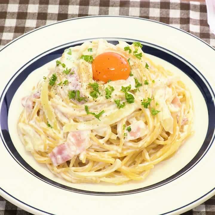 【チーズパスタ】人気レシピ25選！粉チーズやスライスチーズ使用♪