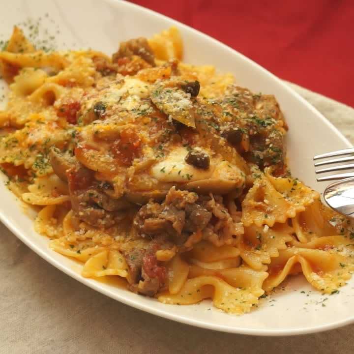 牛肉とトマトのモッツァレラパスタ