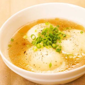 「じゃがいも餅のスープ」のレシピ動画