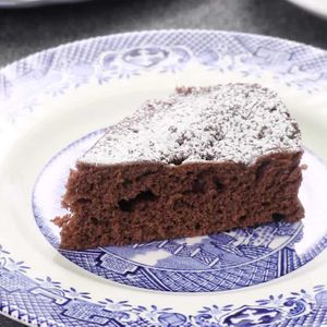 甘い香りがたまらない Hmでチョコパウンドケーキのレシピ動画 作り方 Delish Kitchen