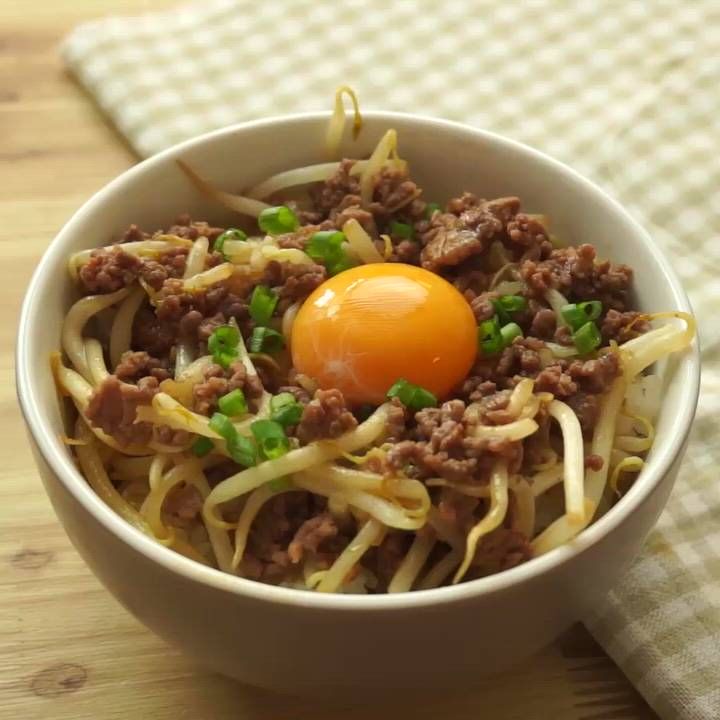もやし挽き肉丼