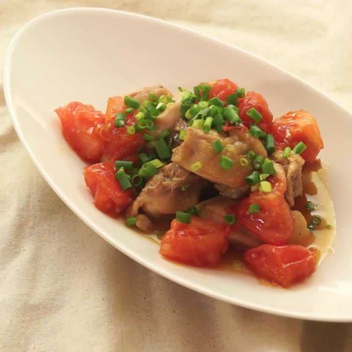 鶏もも肉とトマトの和風炒め