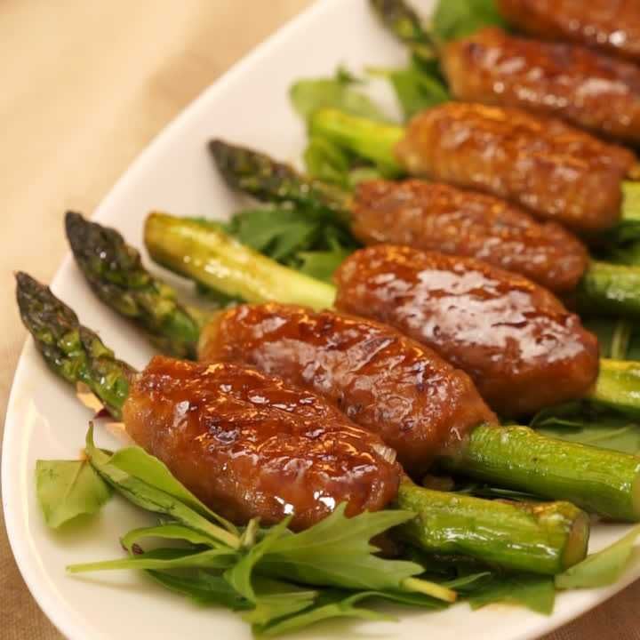 「アスパラ×ひき肉」の人気レシピ15選!炒め物や肉巻きなどご紹介