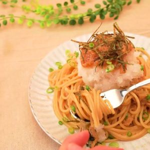 「なめ茸おろしの和風パスタ」のレシピ動画