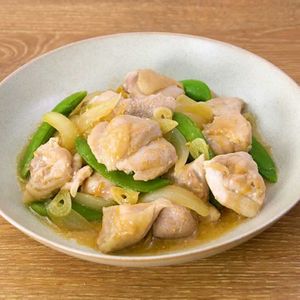 「鶏のにんにく味噌蒸し焼き」のレシピ動画
