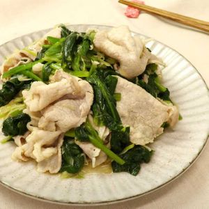 「ほうれん草と豚肉のおかずナムル」のレシピ動画