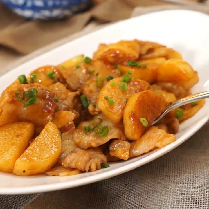 ピリ辛スタミナ炒め