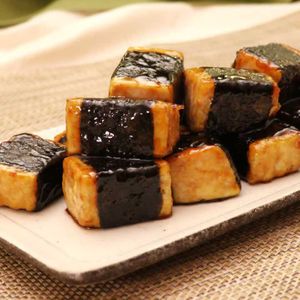 「海苔巻き豆腐の甘辛焼き」のレシピ動画