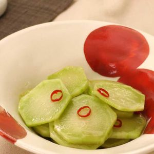 ブロッコリーの茎でザーサイ風