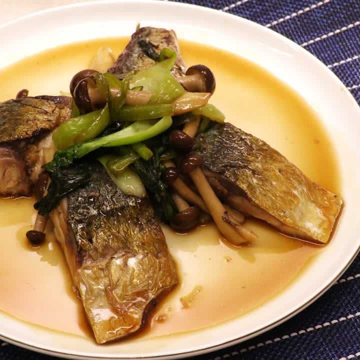 鯖と青梗菜のオイスターソース炒め