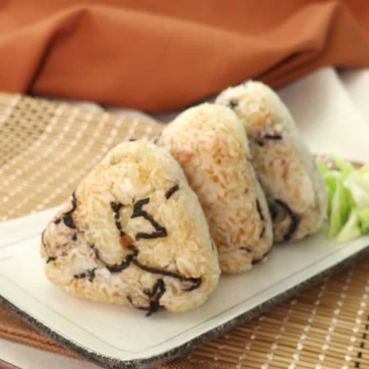 混ぜ込んで簡単！おにぎり特集