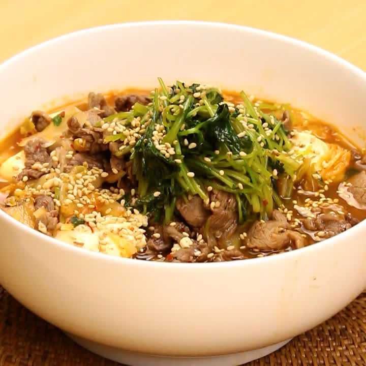 ピリ辛がやみつきに!韓国料理のレシピ