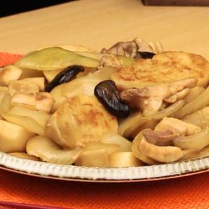 里芋と鶏肉のオイスター炒め