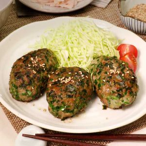 「豚にらハンバーグ」のレシピ動画