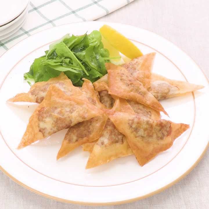 豚ひき肉とれんこんの揚げワンタン