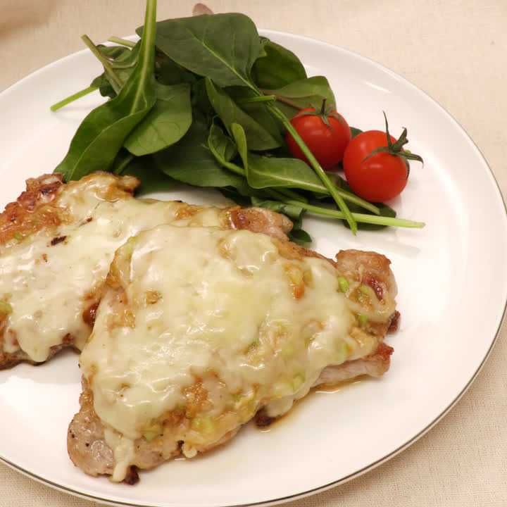 がっつり大満足！ 豚のねぎみそチーズ焼きのレシピ動画・作り方