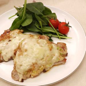 「豚のねぎみそチーズ焼き」のレシピ動画