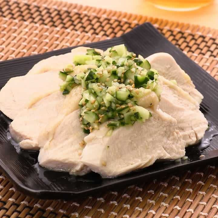 ゆで鶏のきゅうりだれがけ