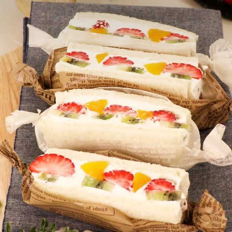 断面カワイイ フルーツサンドのレシピ動画 作り方 Delish Kitchen