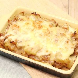 「じゃがいもと鶏肉のマスタードグラタン」のレシピ動画