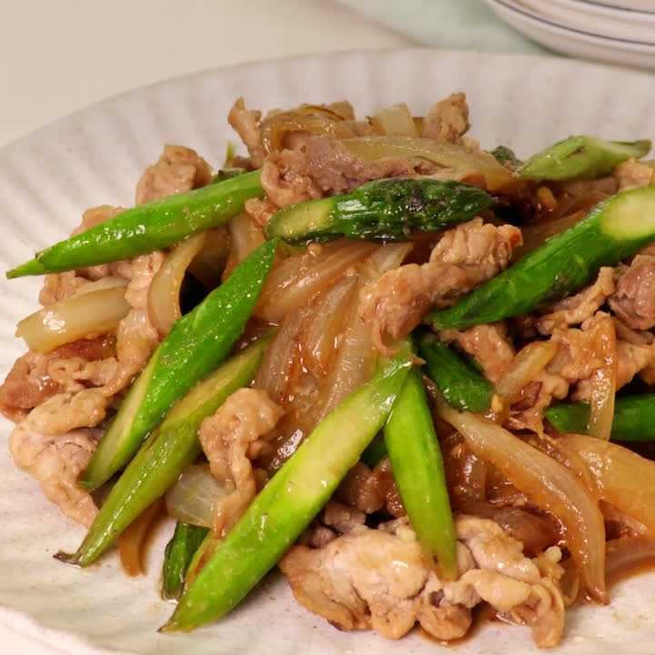 アスパラと豚肉のみそ炒め