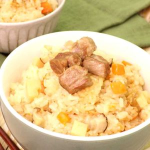 「豚肉とたけのこの中華おこわ」のレシピ動画