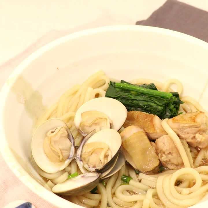 はまぐりと鶏もも肉のうどん