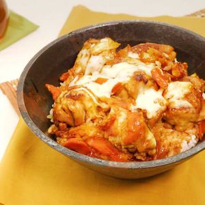 「チーズタッカルビ丼」のレシピ動画