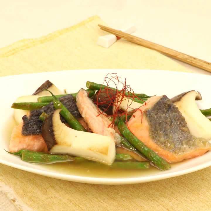 鮭とエリンギのエスニック風焼きびたし
