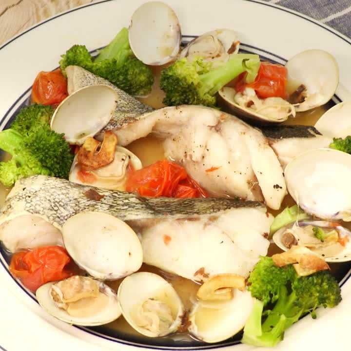 はまぐりのアクアパッツァ