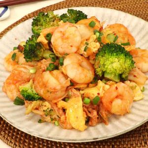 「えび玉キムチ」のレシピ動画