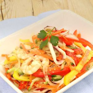 「シーフードと彩り野菜のマリネ」のレシピ動画