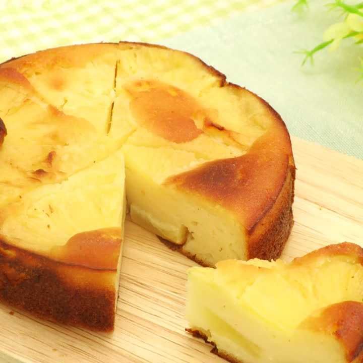 パイナップルのヨーグルトケーキ