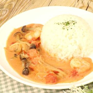 「えびのトマトクリームライス」のレシピ動画