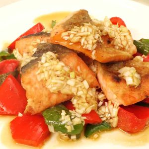 「鮭の香味揚げねぎソースがけ」のレシピ動画