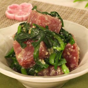 「まぐろとニラの酢みそ和え」のレシピ動画