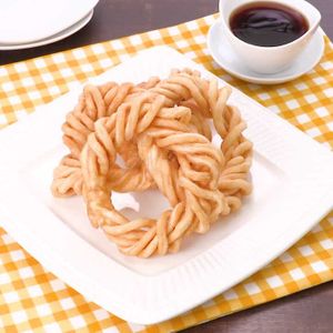 「みたらしうどんドーナツ」のレシピ動画