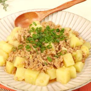 「麻婆じゃがいも」のレシピ動画