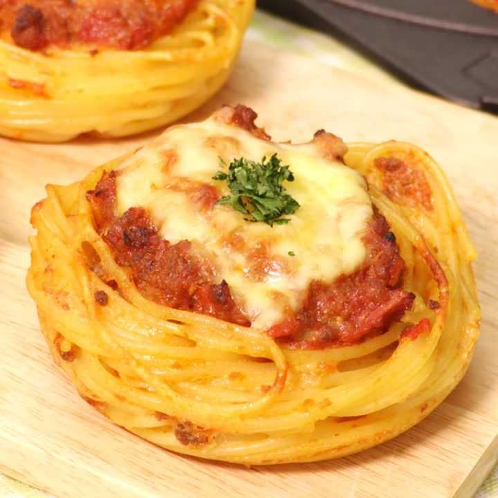 トマト缶でソースを手作り♪ミートソースを使った料理のレシピ10選