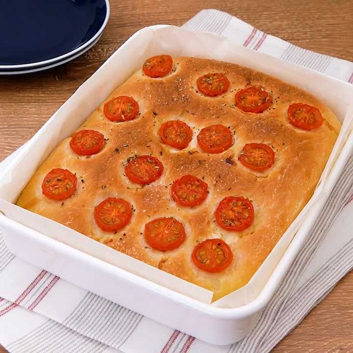 ミニトマトフォカッチャ