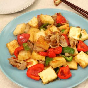 豚豆腐のオイケチャ炒め