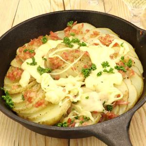 「ハッセルバック風ポテト」のレシピ動画