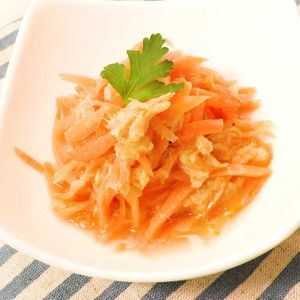 「ツナと人参のシャキシャキサラダ」のレシピ動画